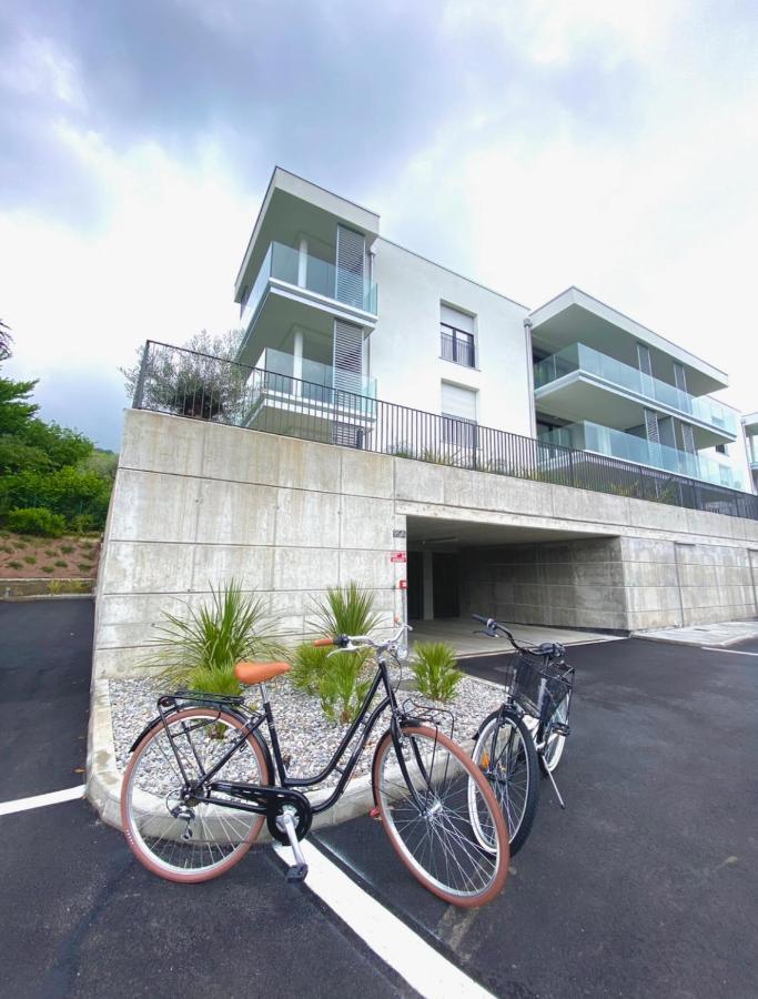 La Casa Di Ada Apartment อีเซโอ ภายนอก รูปภาพ